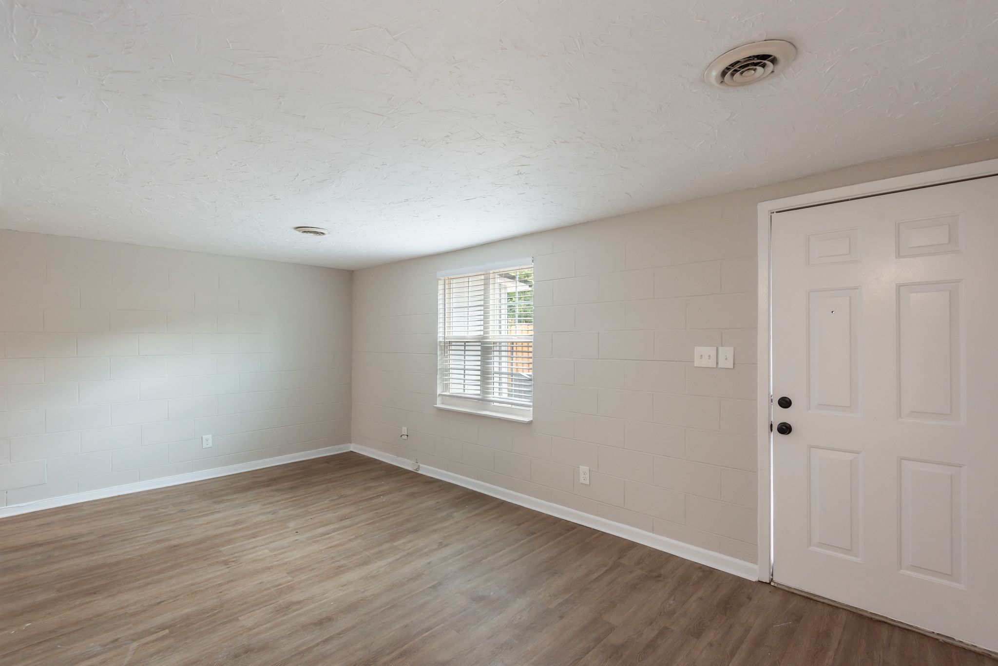 144 Durwood Road - D