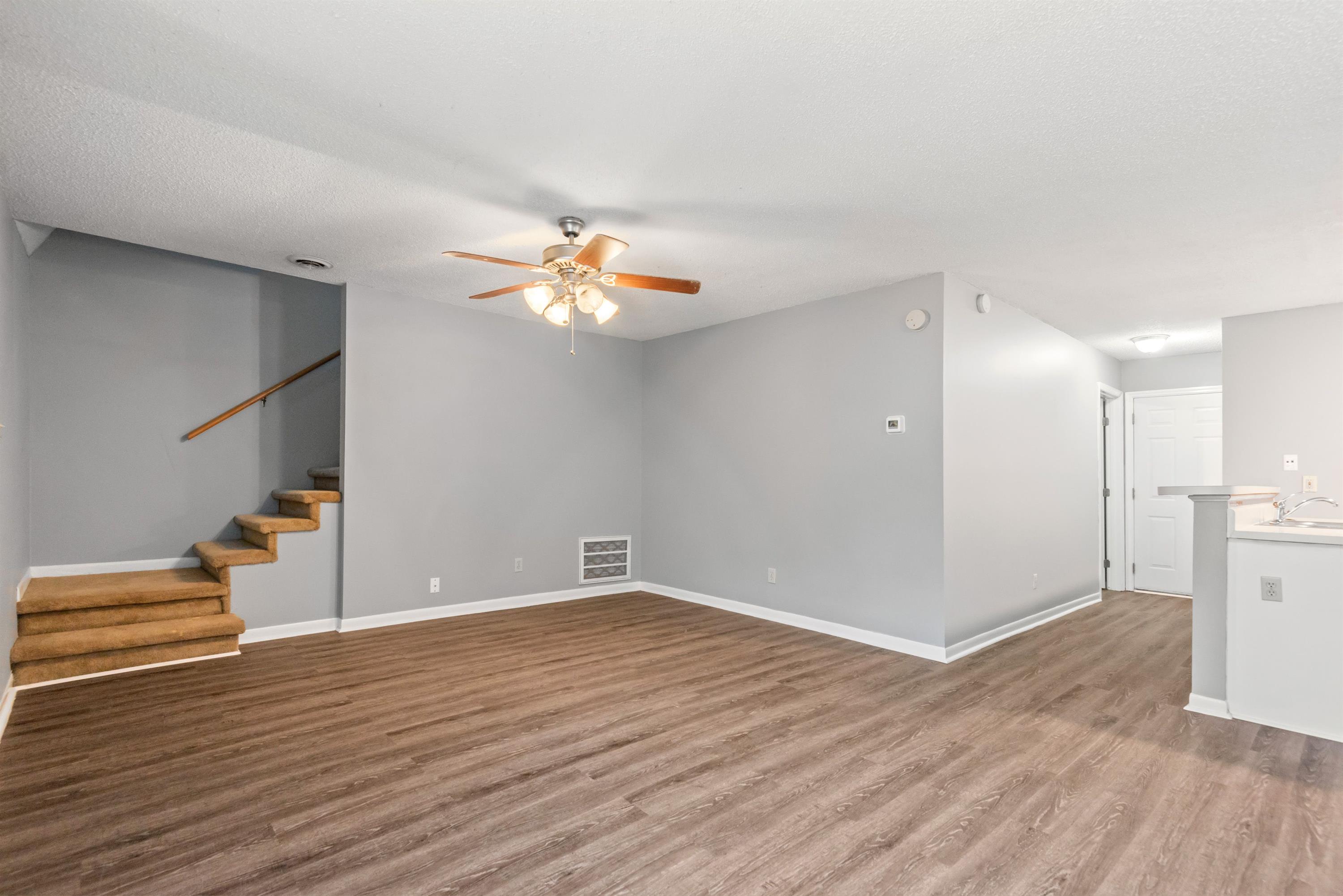 4439 Townhouse Way