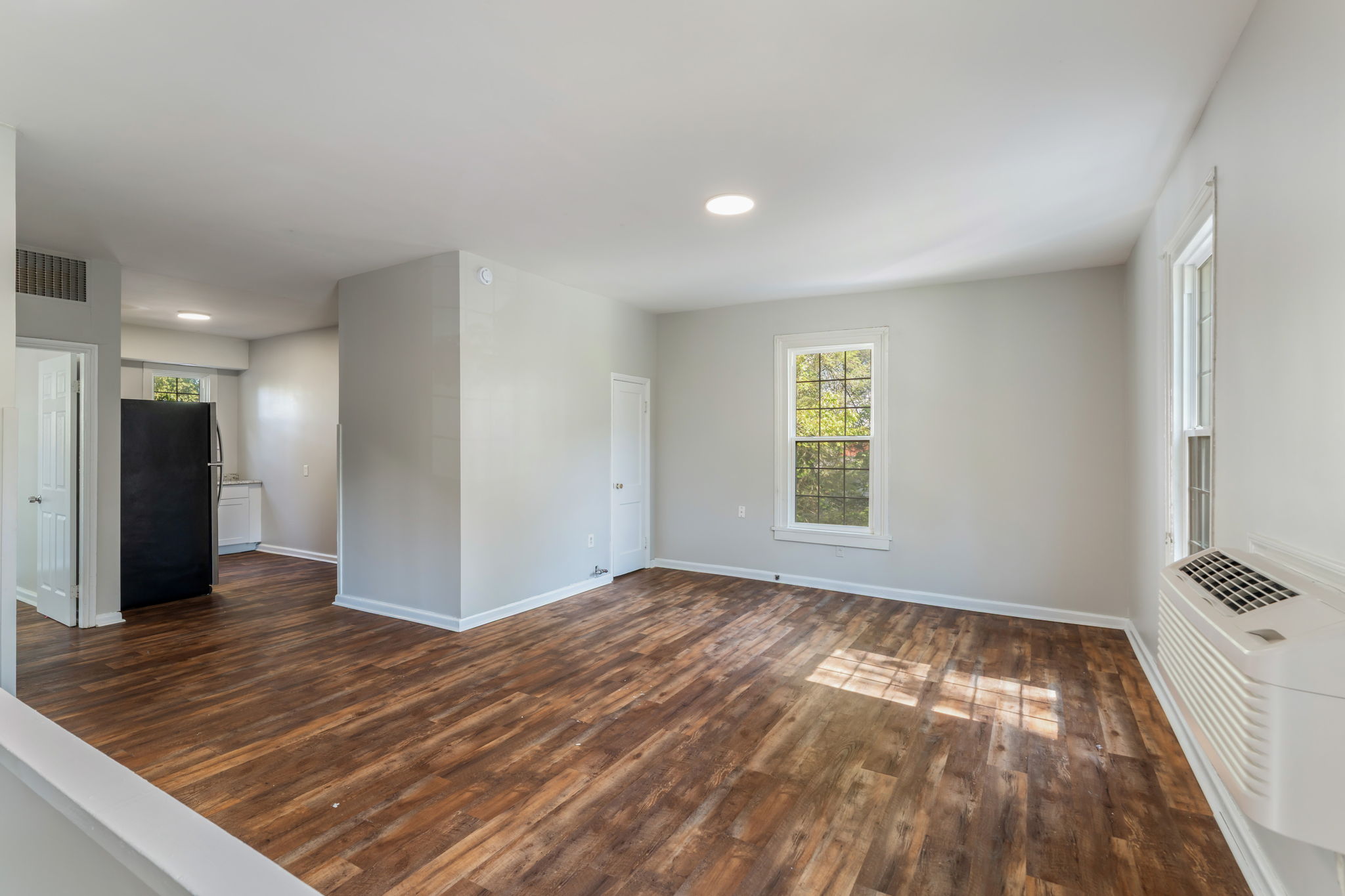 1117 Chickamauga Avenue - 3