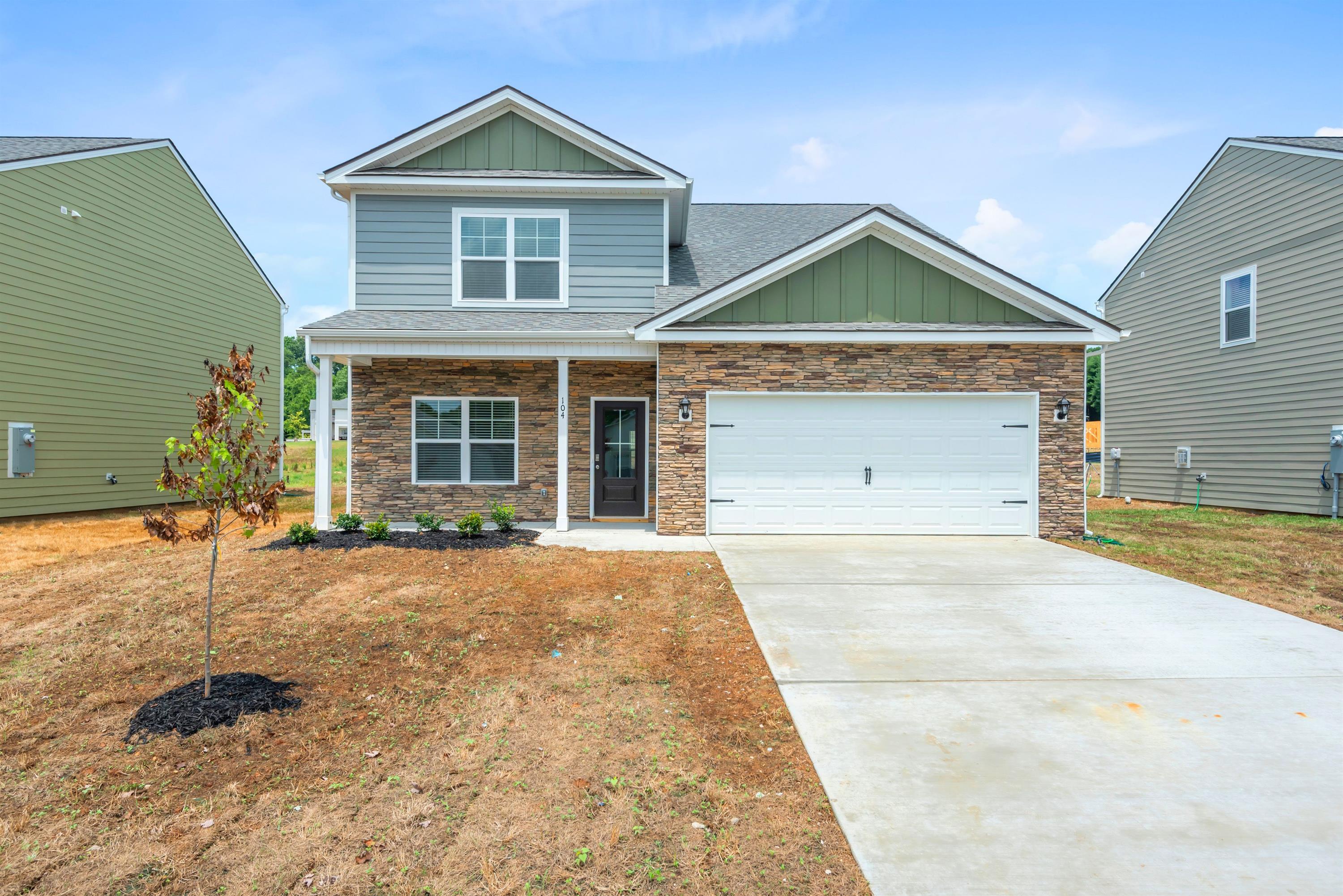 104 Greystone Way