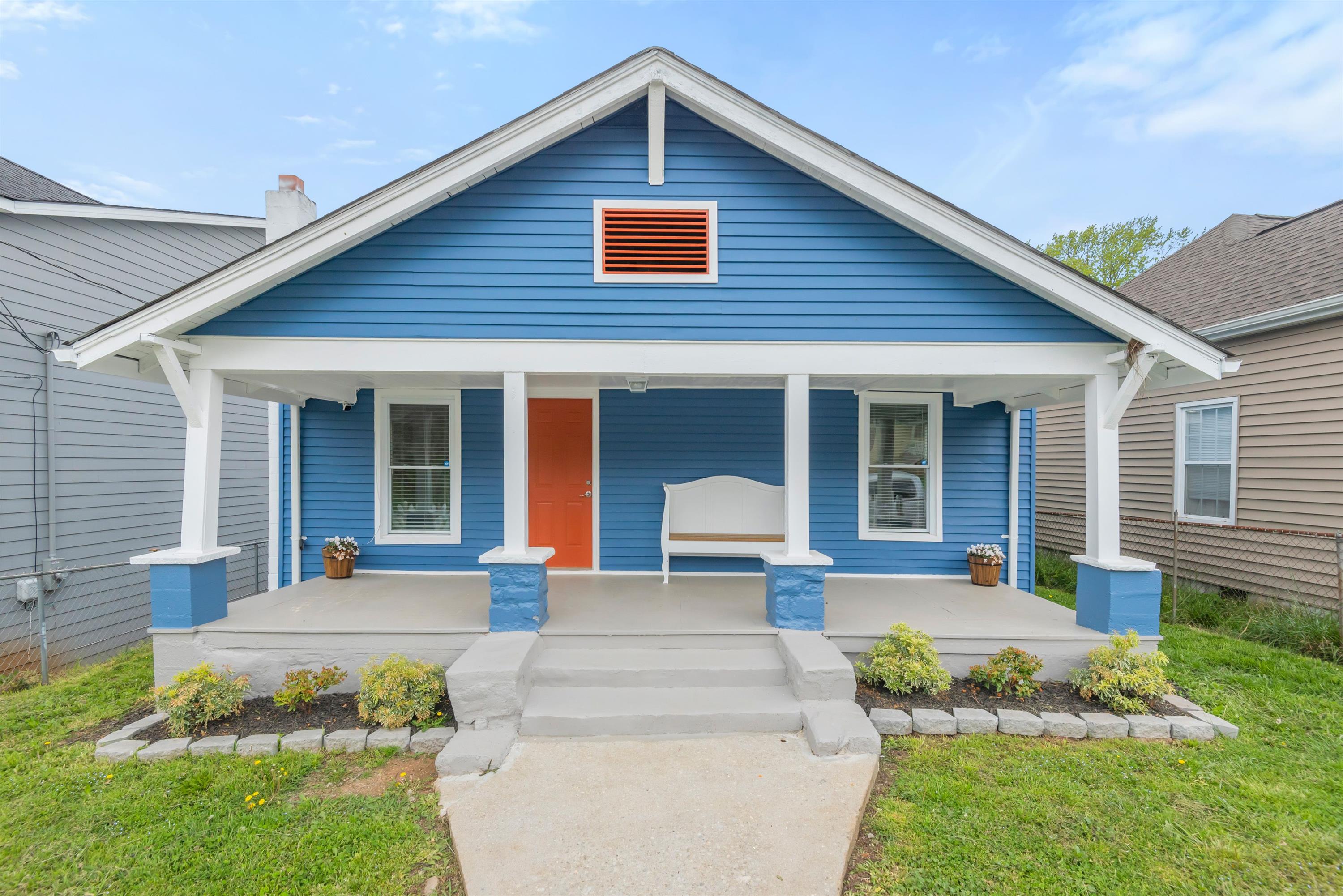 1333 West Baxter Avenue